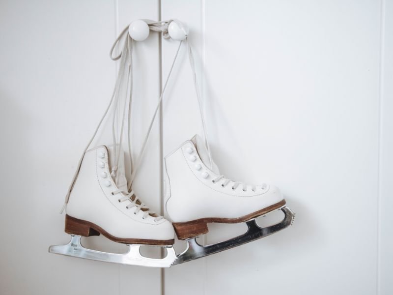 Different Types of Ice Skates - All Winter Sports